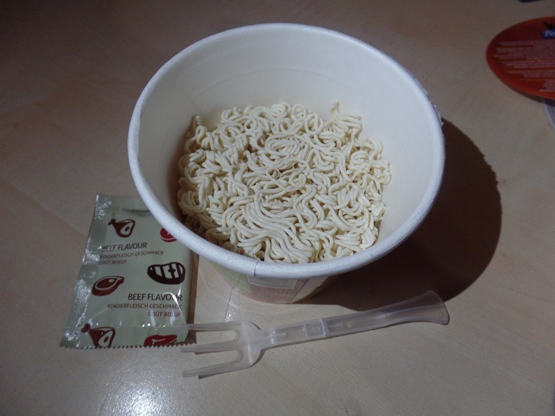 #1250: Rookee "Beef Flavour Instant Noodles" Bowl