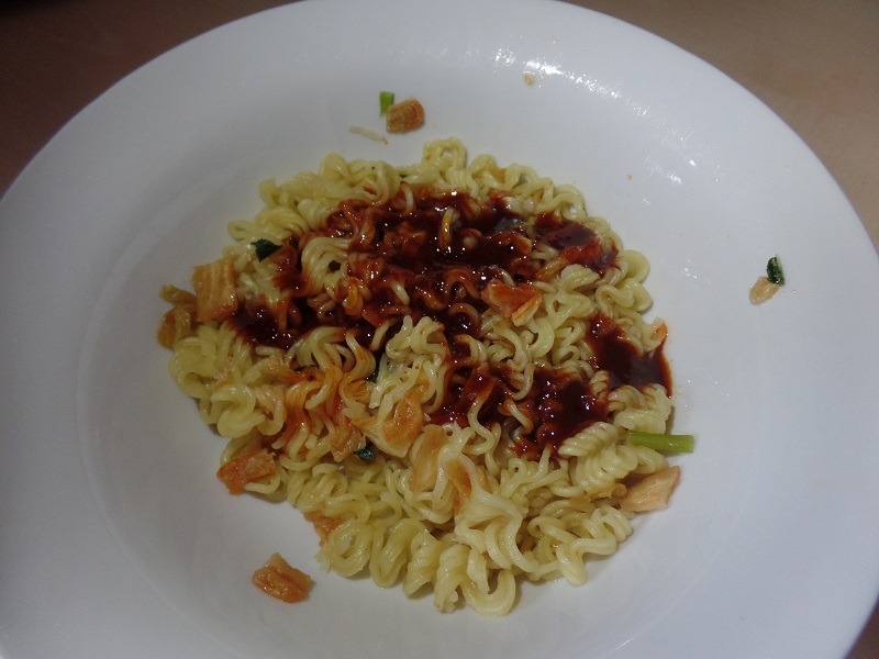 #1269: Nongshim Mr. Bibim "Stir-Fried Kimchi Flavour" (Noodles with Korean Spicy Sauce)