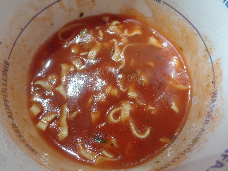 #1292: Erasco Heisse Tasse "Cremige Tomaten Suppe mit Nudeln" Cup