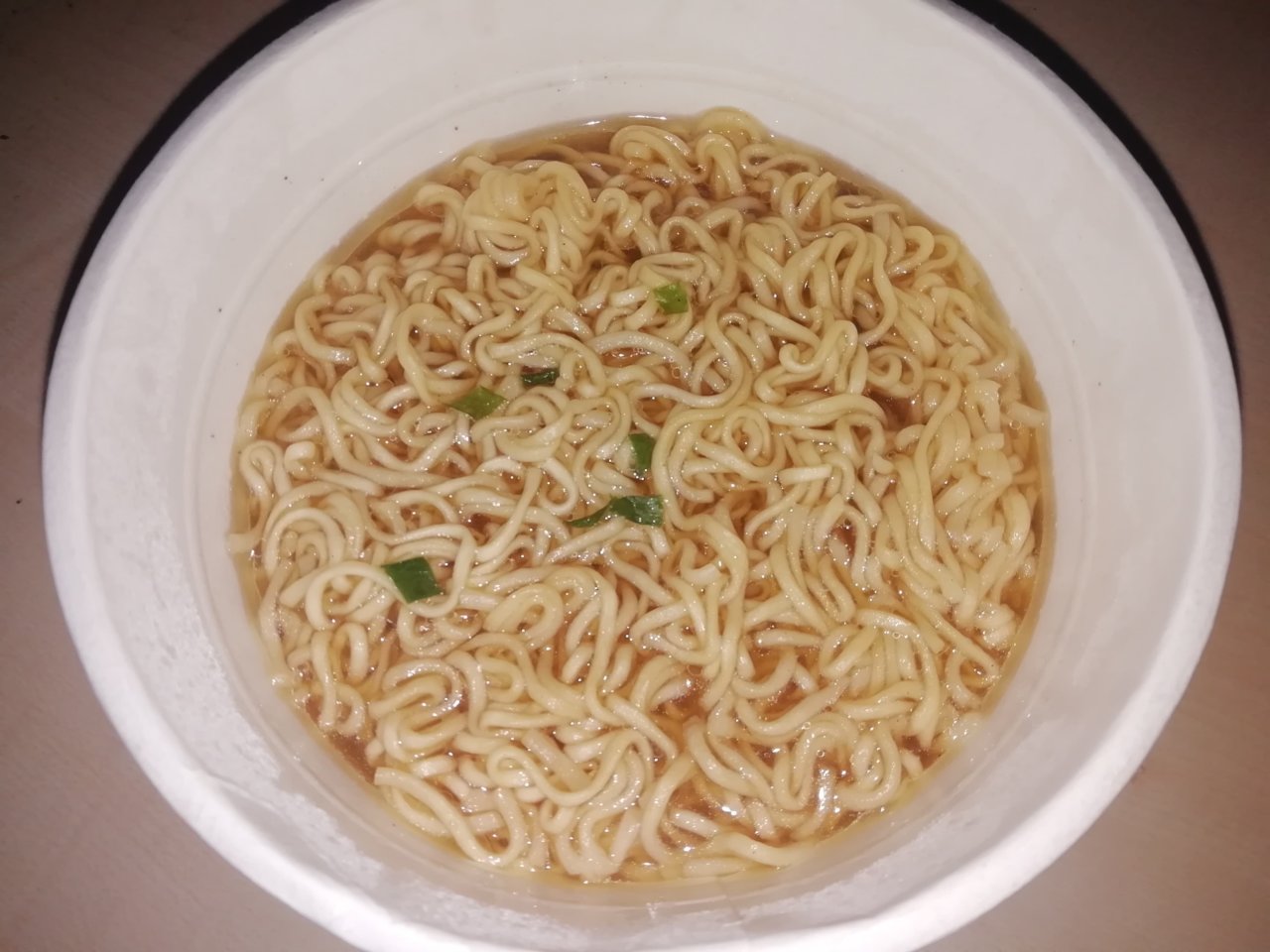 #1625: Vi Huong Instant Noodles "Black Pepper Crab Flavour" Bowl (Mì Cua Tiêu Đen)