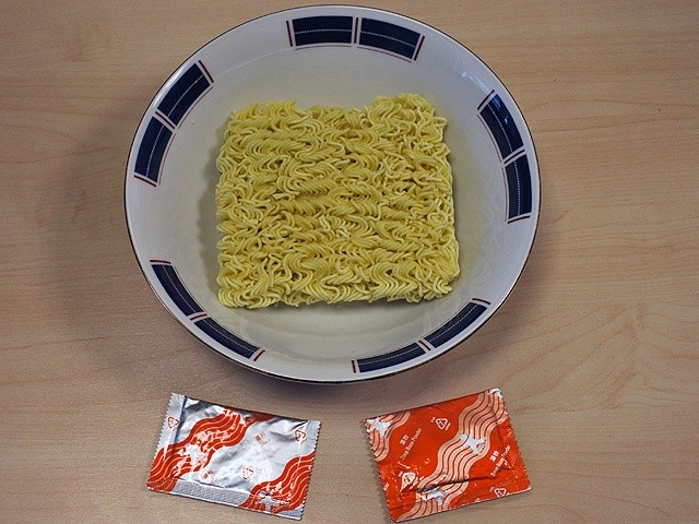 #046: Doll Instant Noodle “Spicy Beef Flavour”