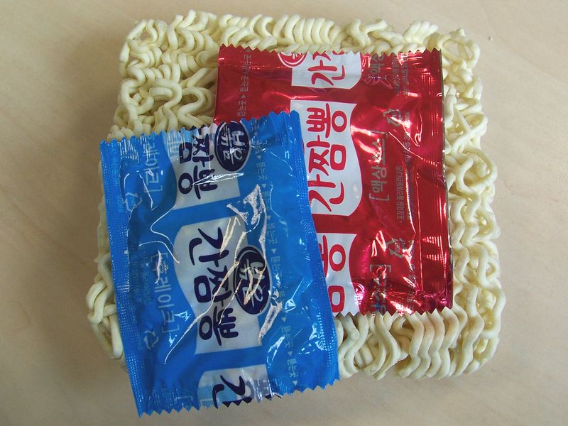 #150: Samyang "GanJJamppong" (Hot Seafood) Instant Noodles