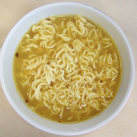 #156: YumYum "Curry Flavour" Instant Noodles