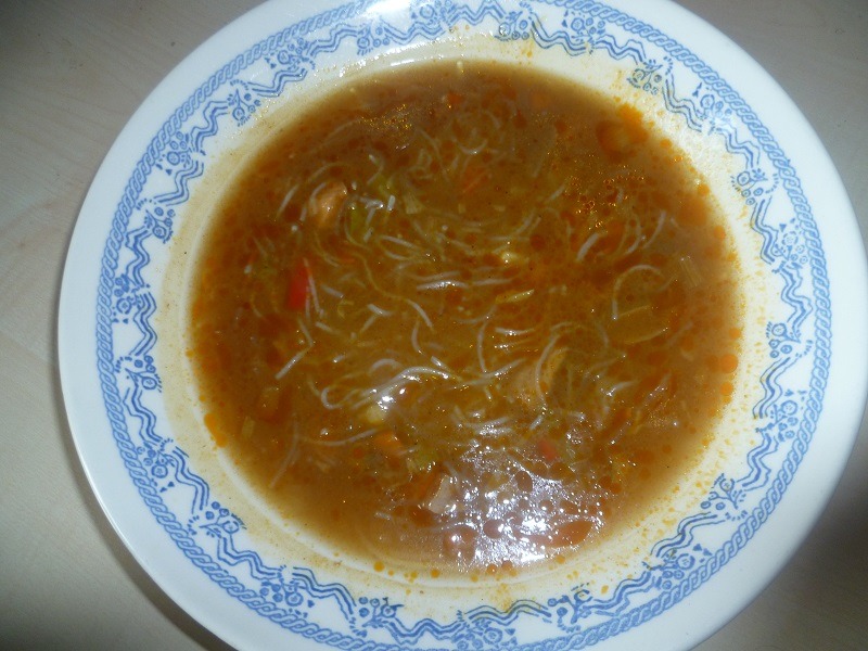 #584: Vitasia &amp;quot;Bihun-Suppe&amp;quot; | HAPPY SOUPER: Die heiße Welt der ...