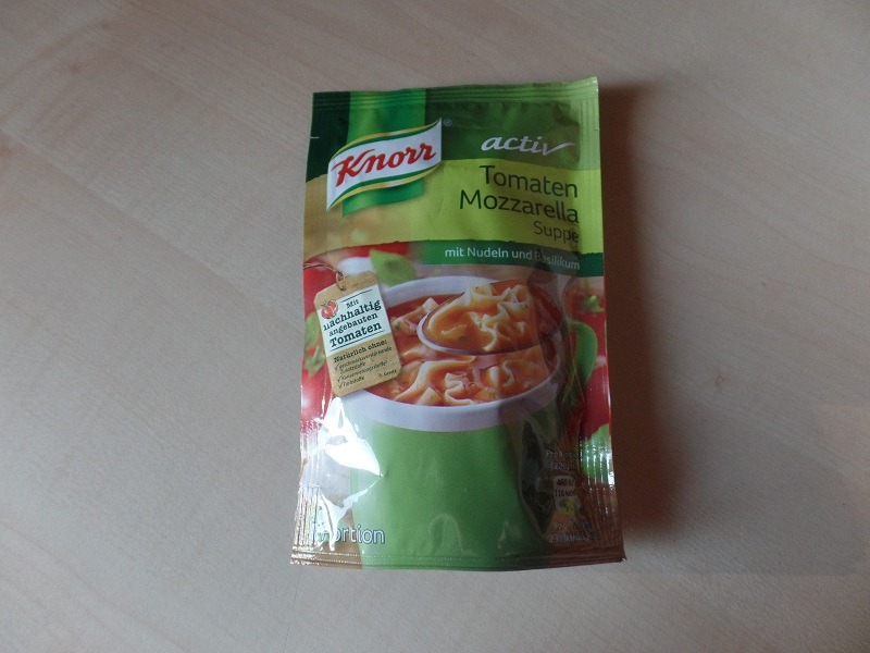 #662: Knorr Activ "Tomaten Mozzarella Suppe mit Nudeln und Basilikum"