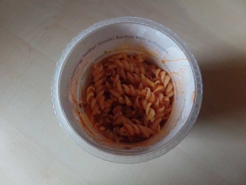 #665: Knorr Snack Bar "Nudeln in cremiger Tomaten Mozzarella Sauce"