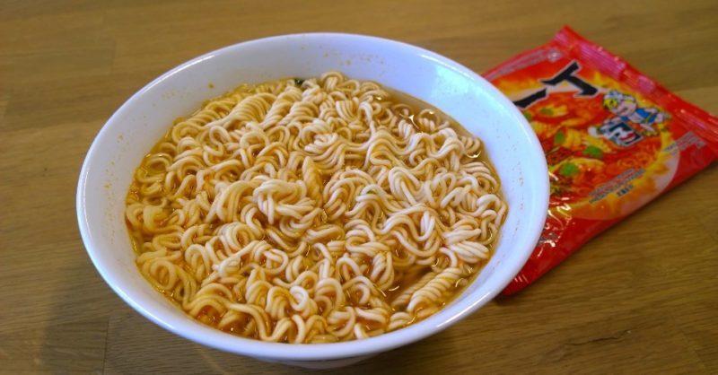 Nissin_Demae Ramen Spicy Flavour_Bild 3