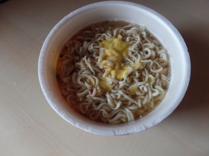 #746: Big Bon Instant Noodles "Mushrooms + Sauce Cheese" Cup