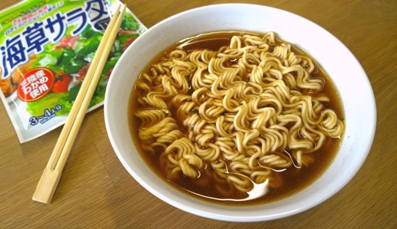 Nissin_Demae Ramen Shoyu Tonkotsu_Bild 3