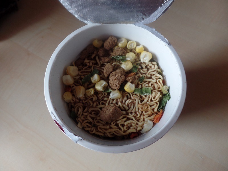 #852: Nissin Cup Noodles "Five Spices Beef Flavour"