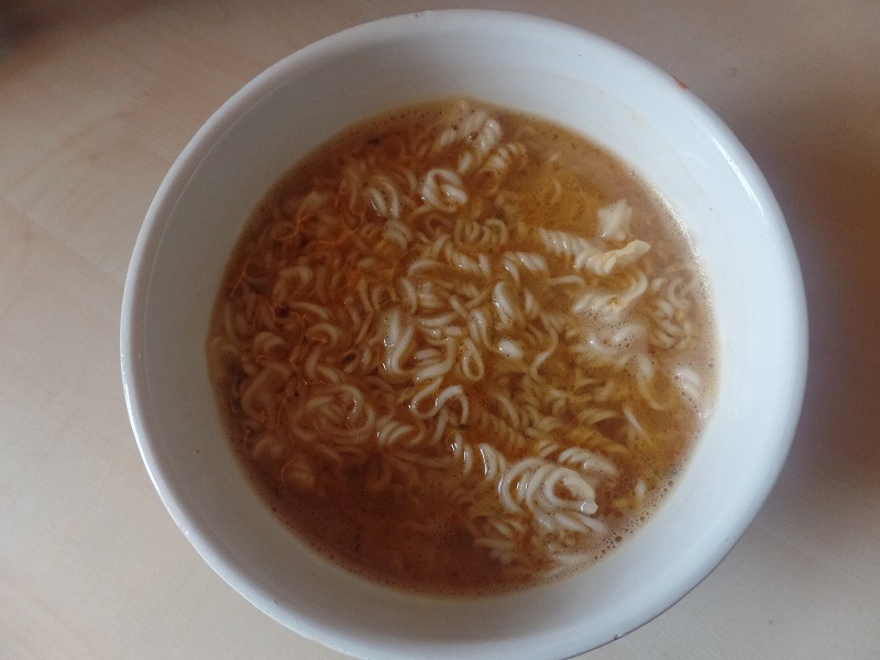 #952: Wai Wai "Minced Pork Tom Yam Flavour" Instant Noodles (Update 2021)