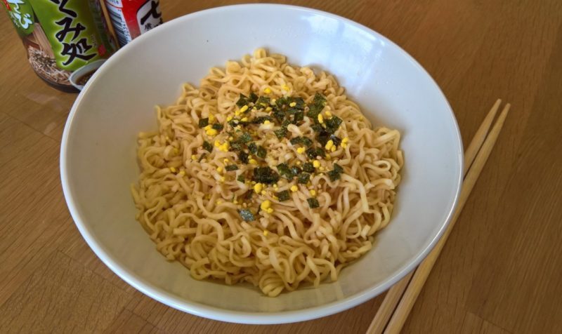 nissin_chikin-ramen-yakisoba_bild-4