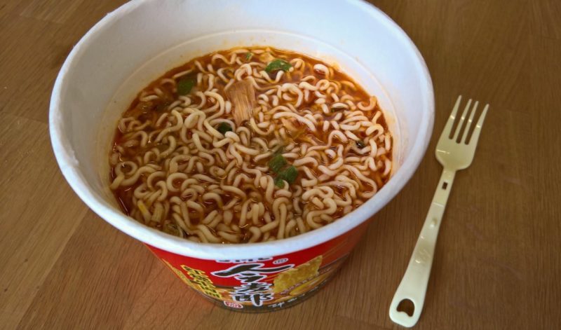 #1095: Jin Mai Lang Instant Noodle "Artifical Stew Beef Flavour" Bowl