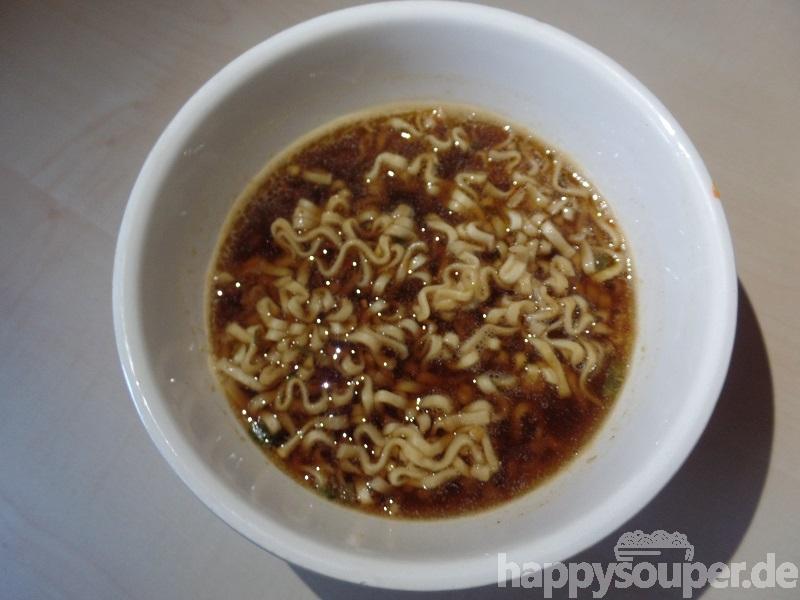 #1136: YumYum Instant Flat Shaped Noodles "Boat Noodles Nam Tok Flavour"
