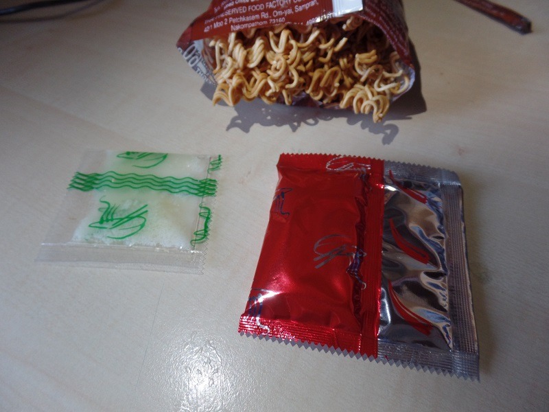 #1323: Wai Wai "Palo Duck Flavour" Instant Noodles