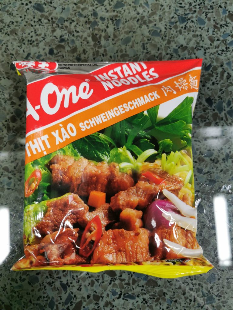 A-One Mì Thịt Xào (Schweinegeschmack / Pork Flavor)