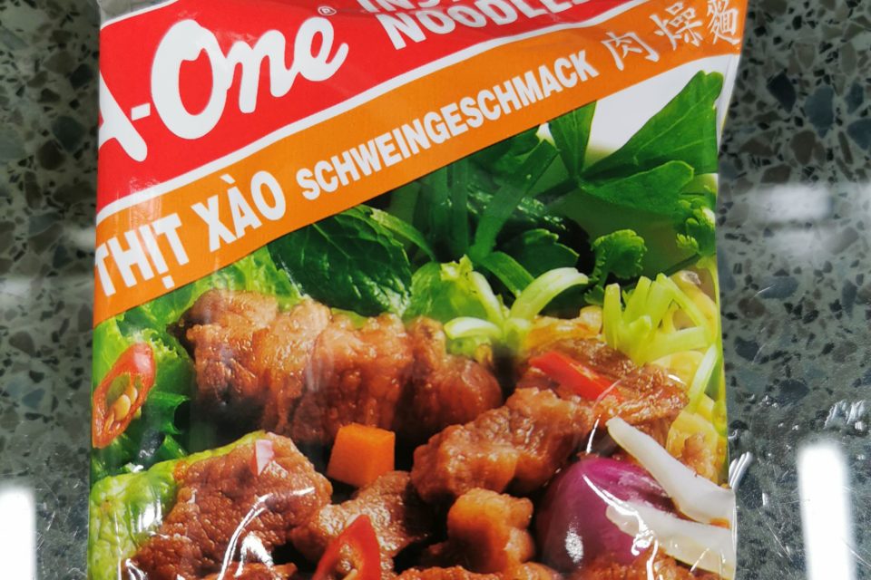 A-One Mì Thịt Xào (Schweinegeschmack / Pork Flavor)