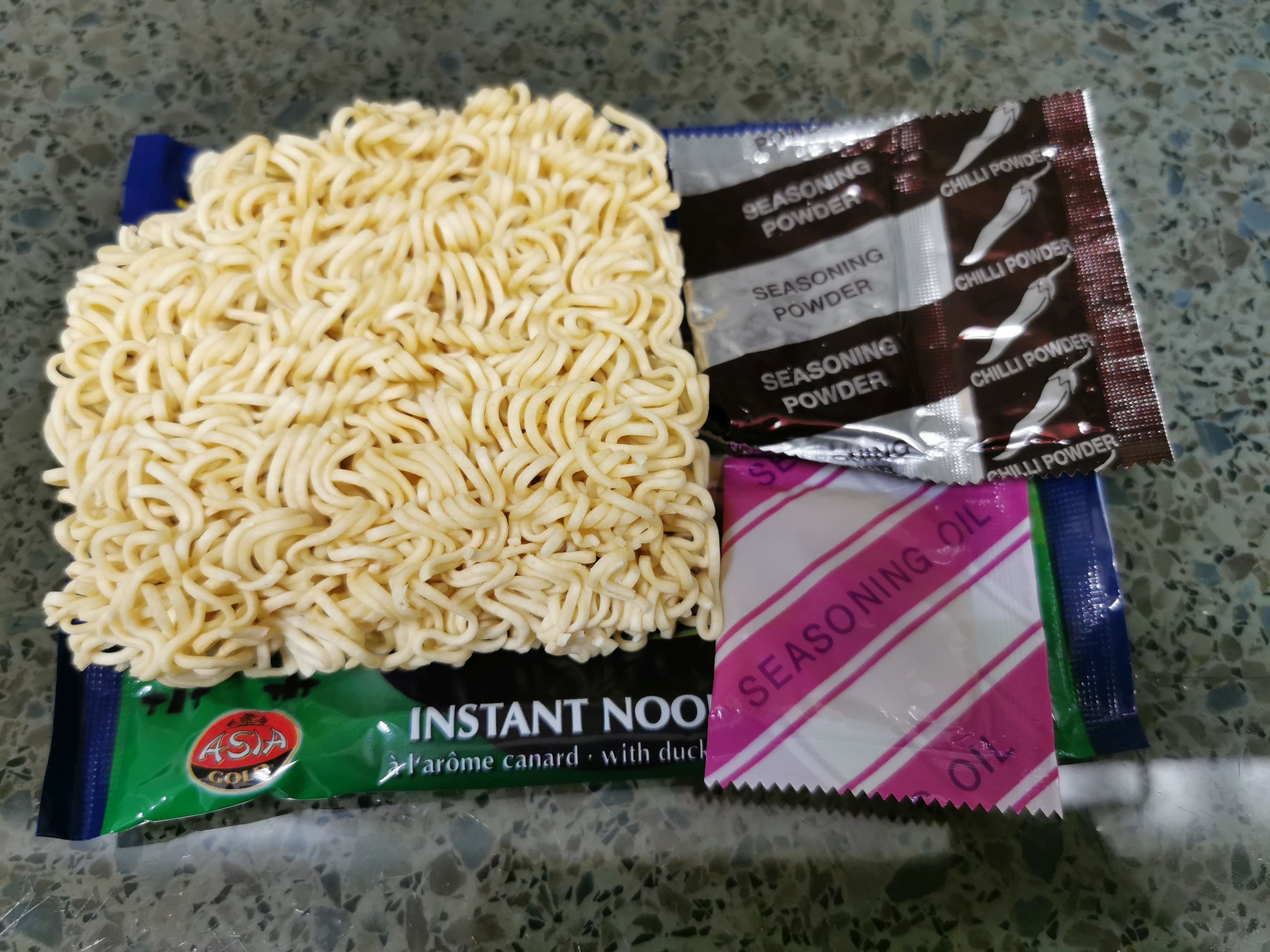 #2417: Asia Gold "Instant Noodles Enten-Geschmack"