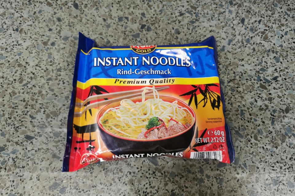 #2433: Asia Gold "Instant Noodles Rind-Geschmack"