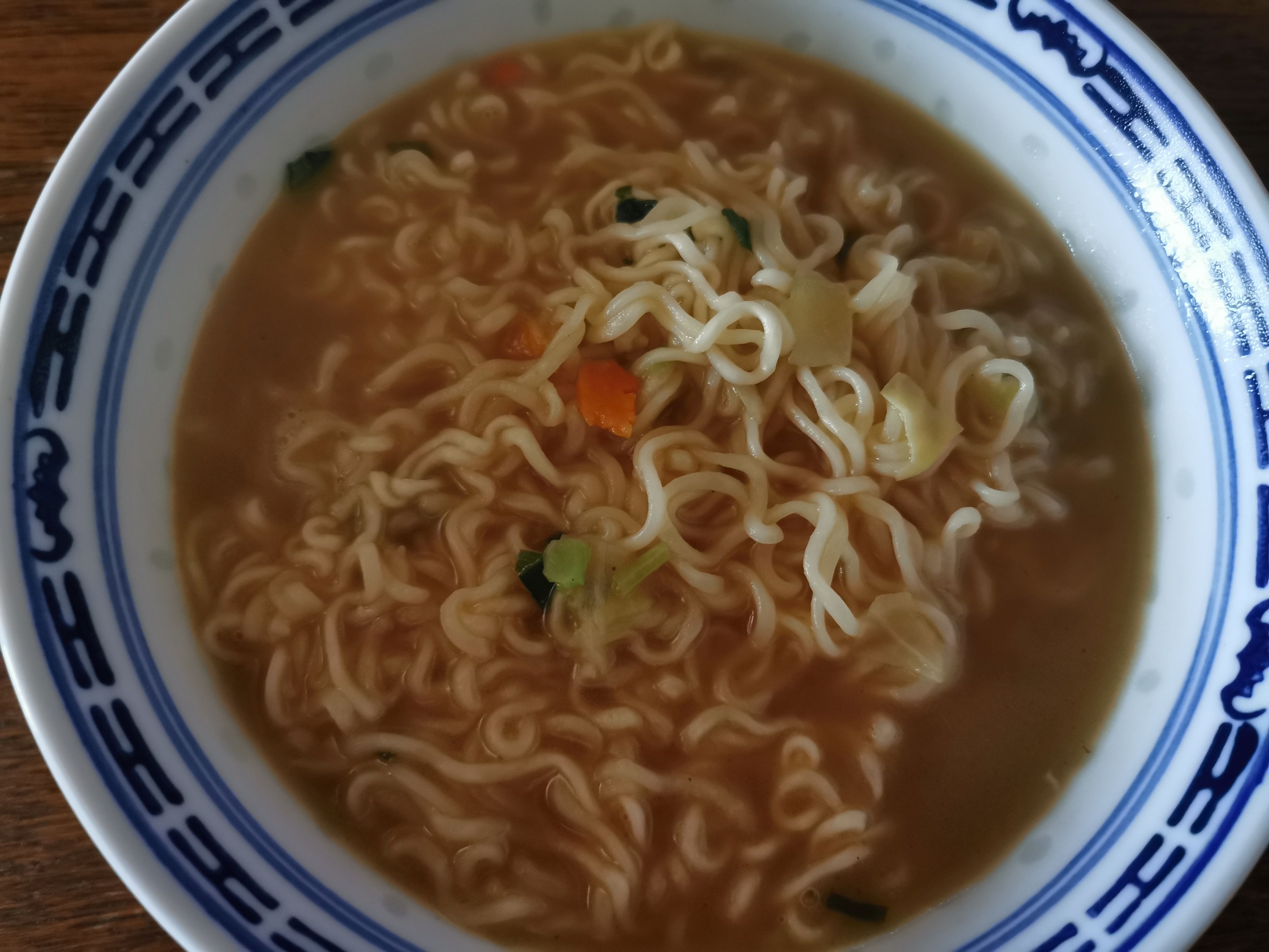 #2188: Baixiang "Artificial Chicken Soup Flavor Instant Noodles"