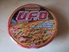 Nissin U.F.O. „Sichuan Style Savoury Garlic Flavour Instant Stir Fried Noodles“