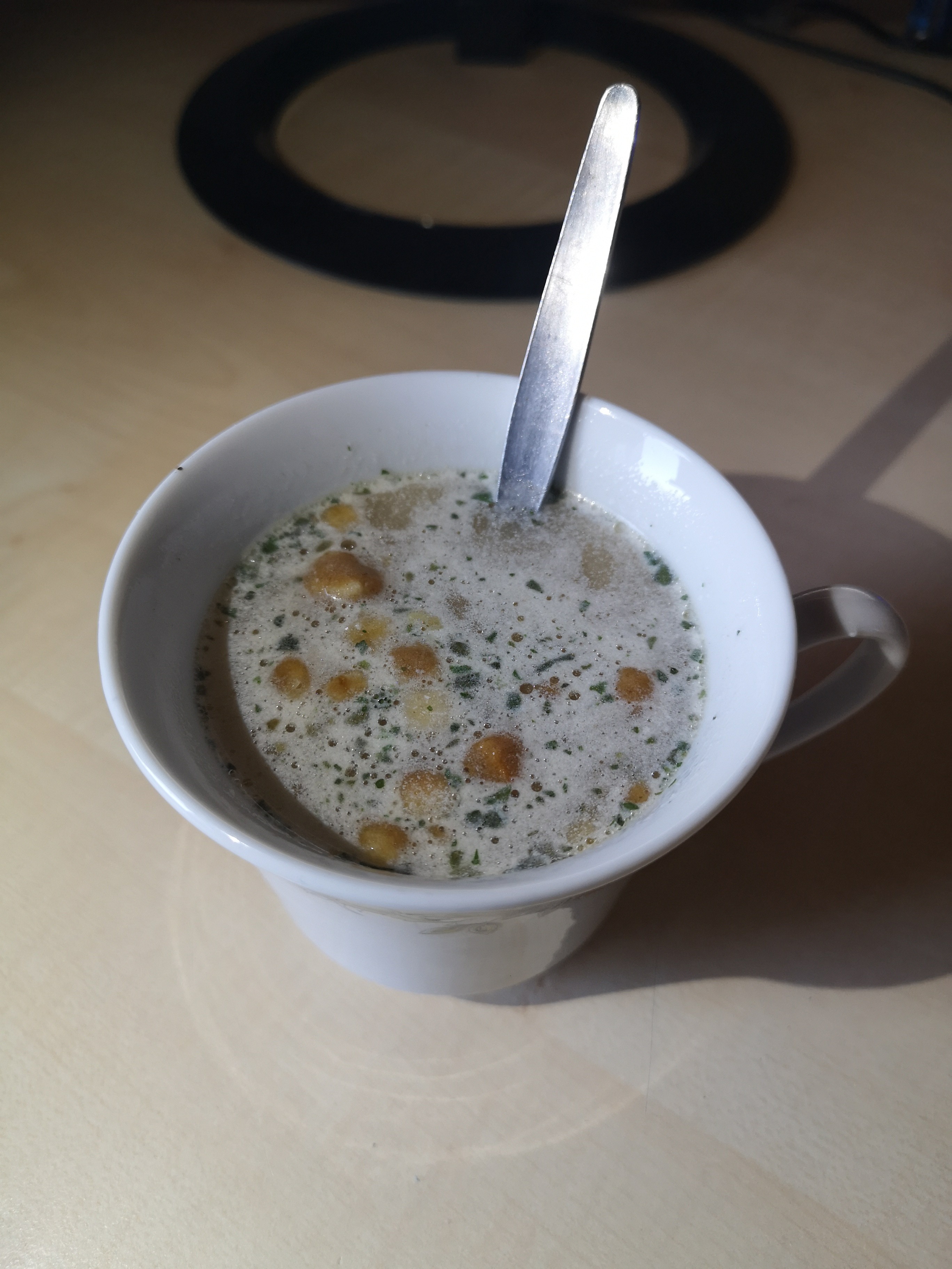 #2081: Knorr Cup a Soup "Champignon Cremesuppe mit Knusper-Croûtons"