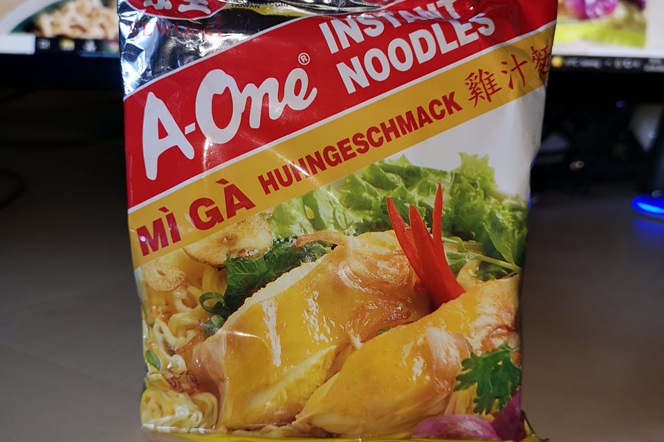 #199: A-One Instant Noodles "Mì Gà" (Huhngeschmack) (Update 2022)