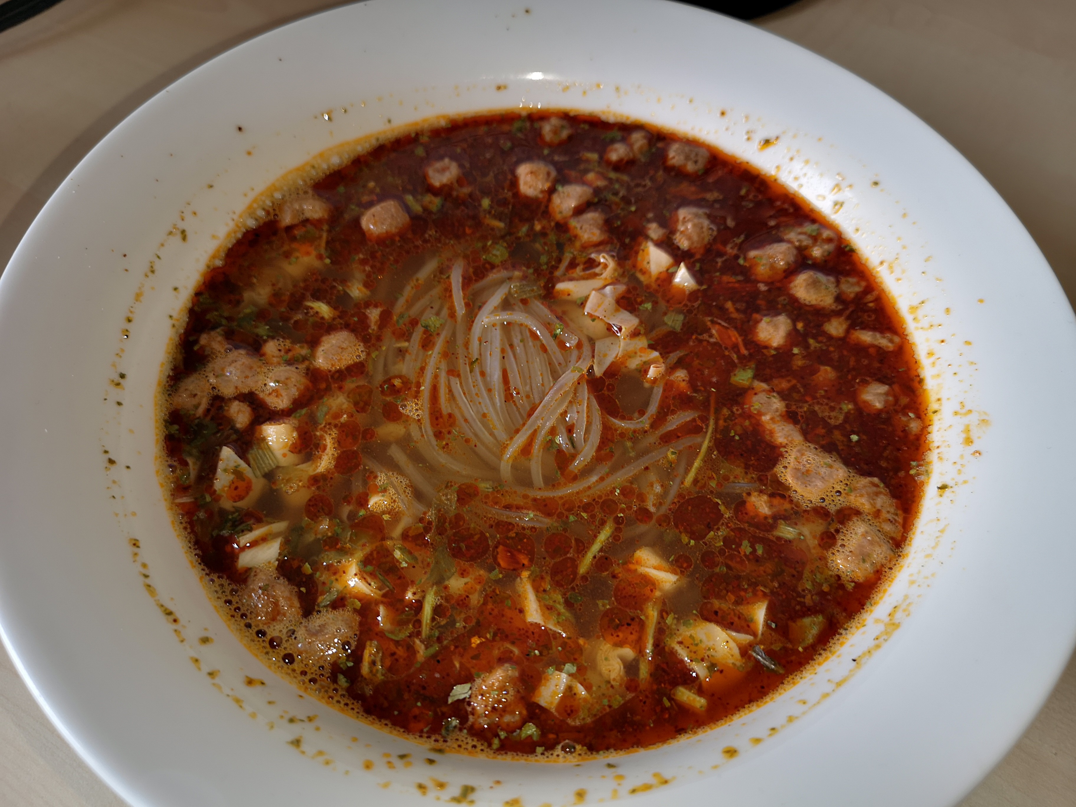 #2311: YiDaWan "HuaiNan Spicy Beef Soup"