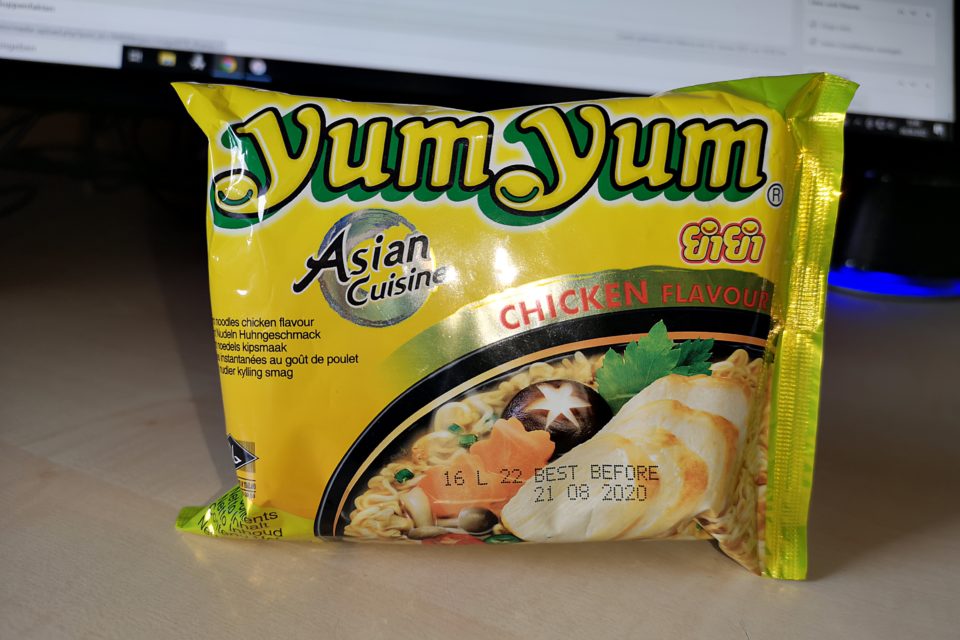 #1882: YumYum Asian Cuisine "Chicken Flavour" (Update 2022)