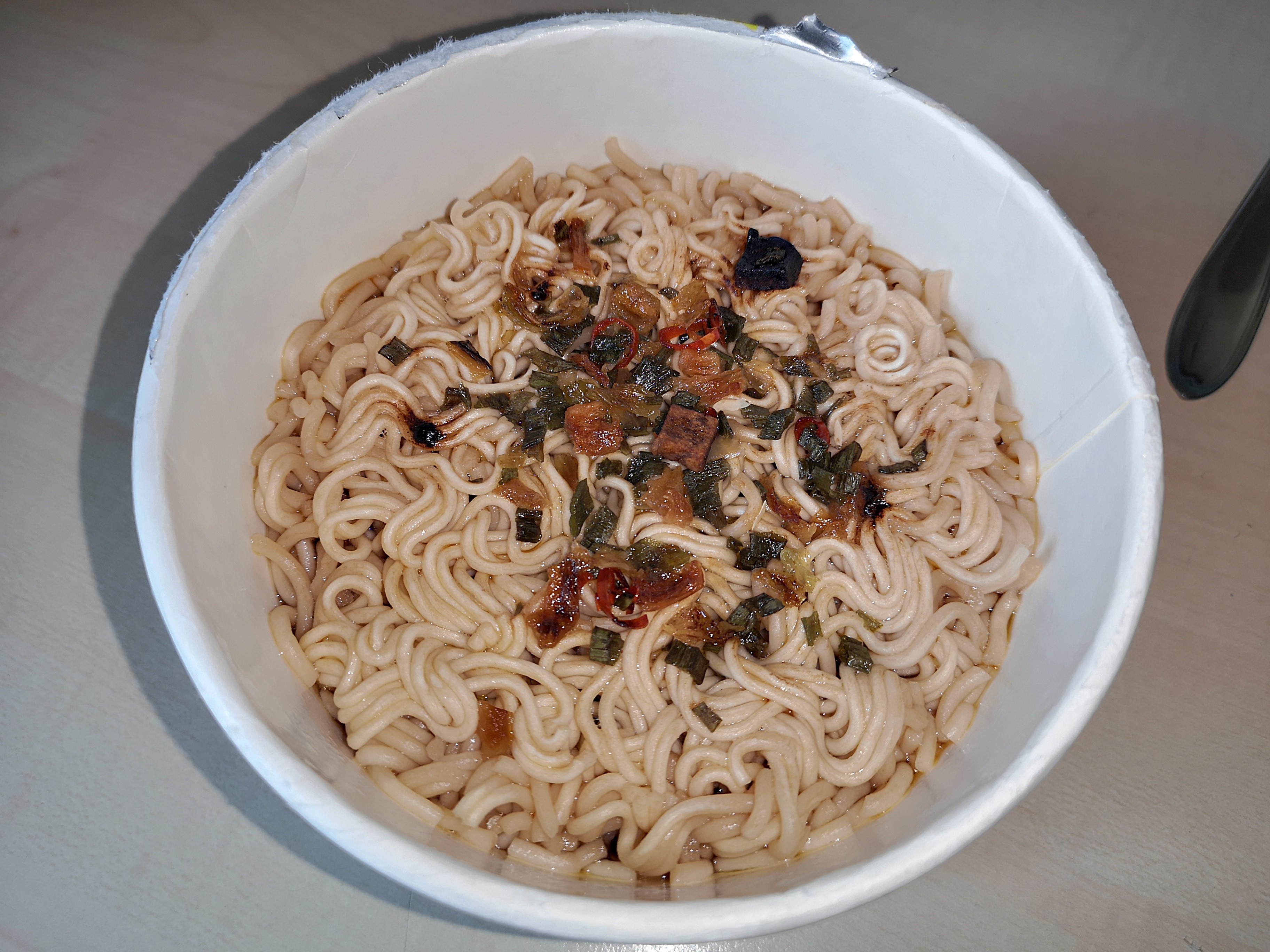 #2375: Ve Wong "Instant Noodles Braised Beef Flavor" Bowl