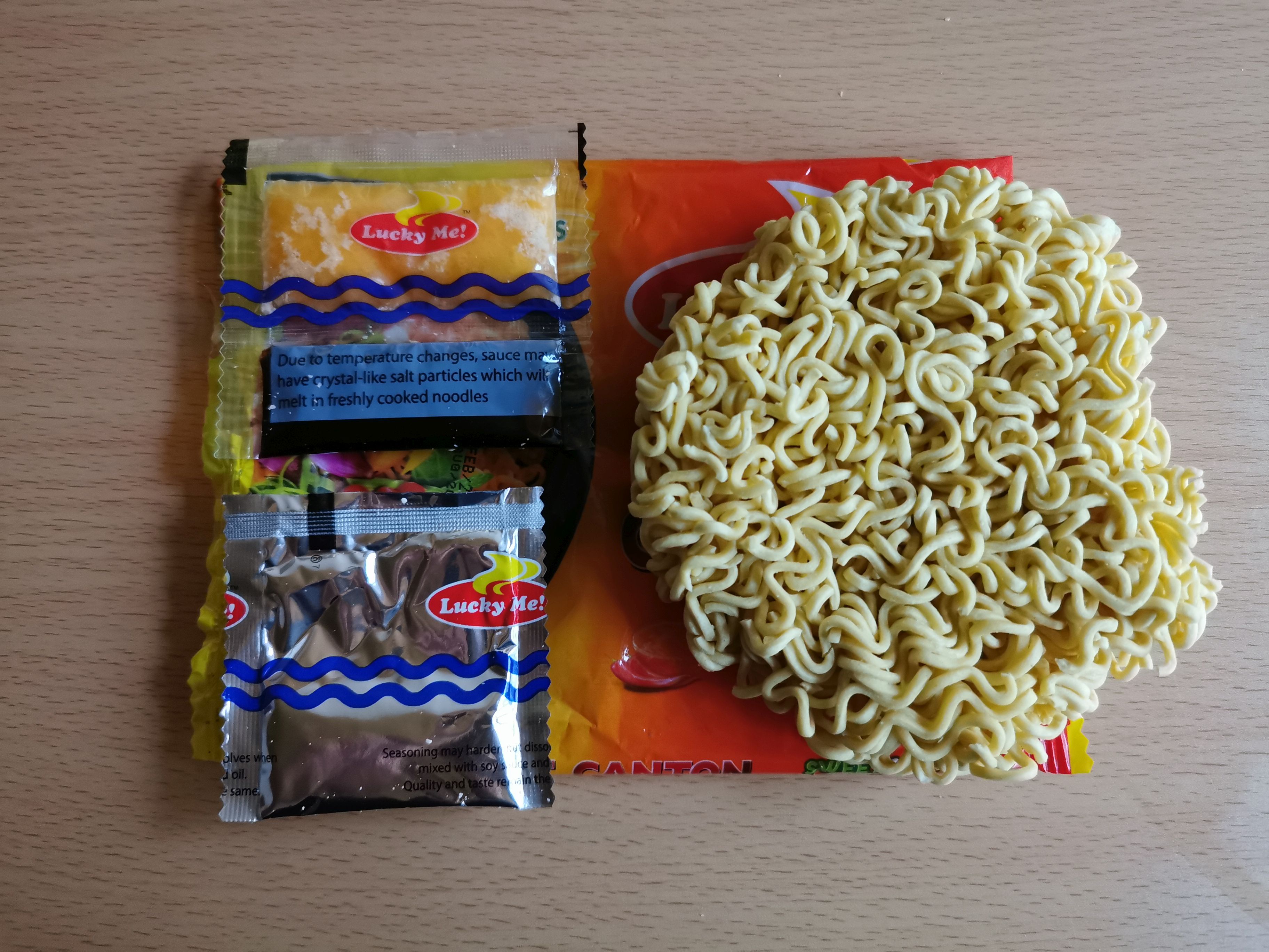 #2185: Lucky Me! "Instant Pancit Canton Sweet & Spicy Flavor" (2021)