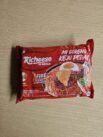 Nabati Richeese Mi Instan Mi Goreng Keju Pedas Fire Level 3 Extra Hot Front