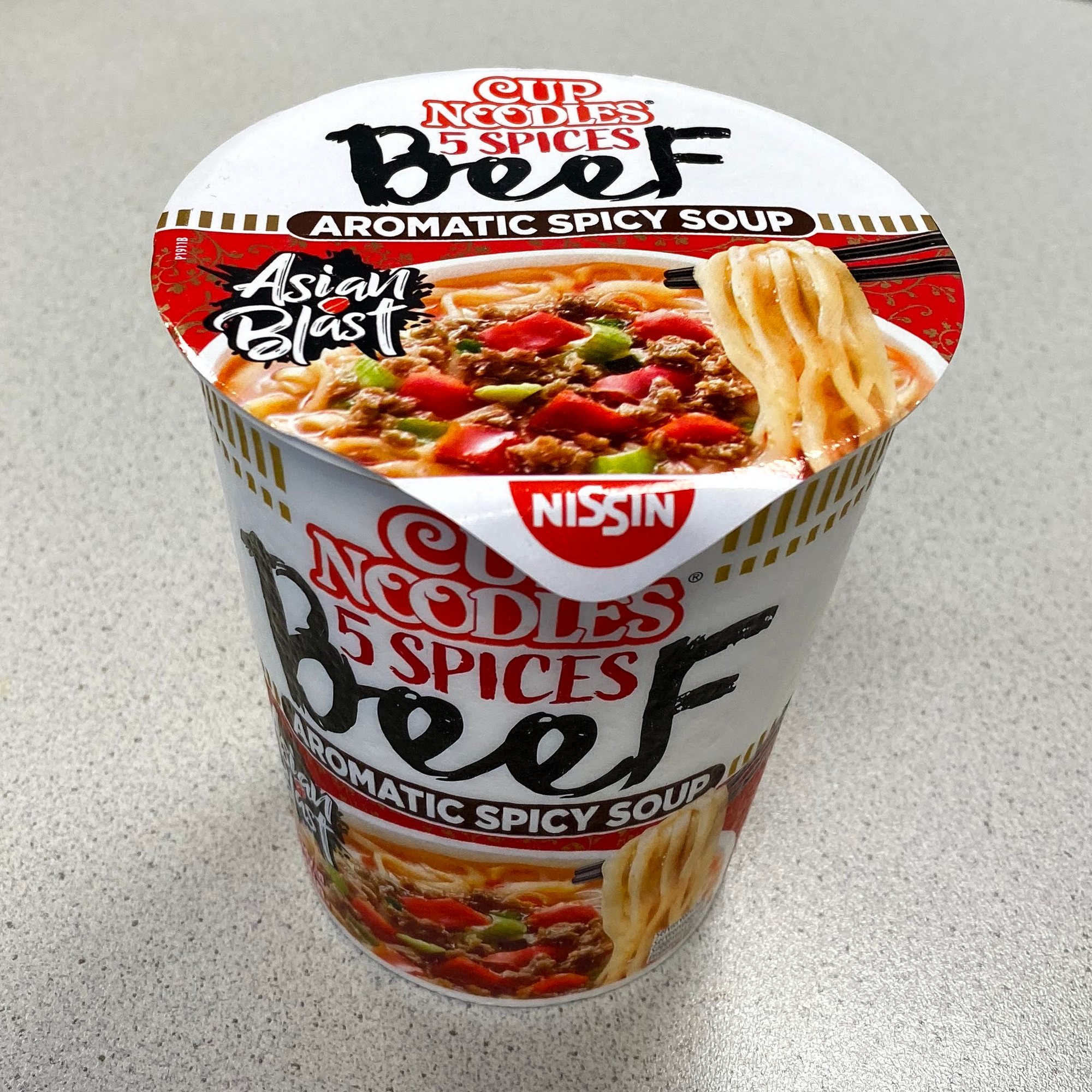 #1755: Nissin Cup Noodles „5 Spices Beef“ (Aromatic Spicy Soup) (Update