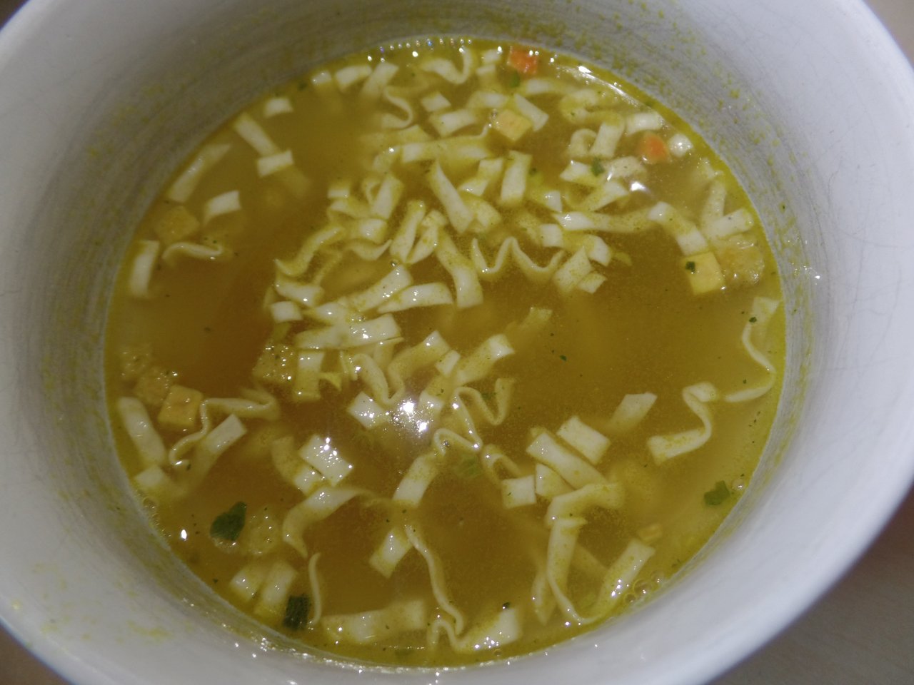 #1484: Aromico "Hühner Suppe mit Nudeln & Croûtons"
