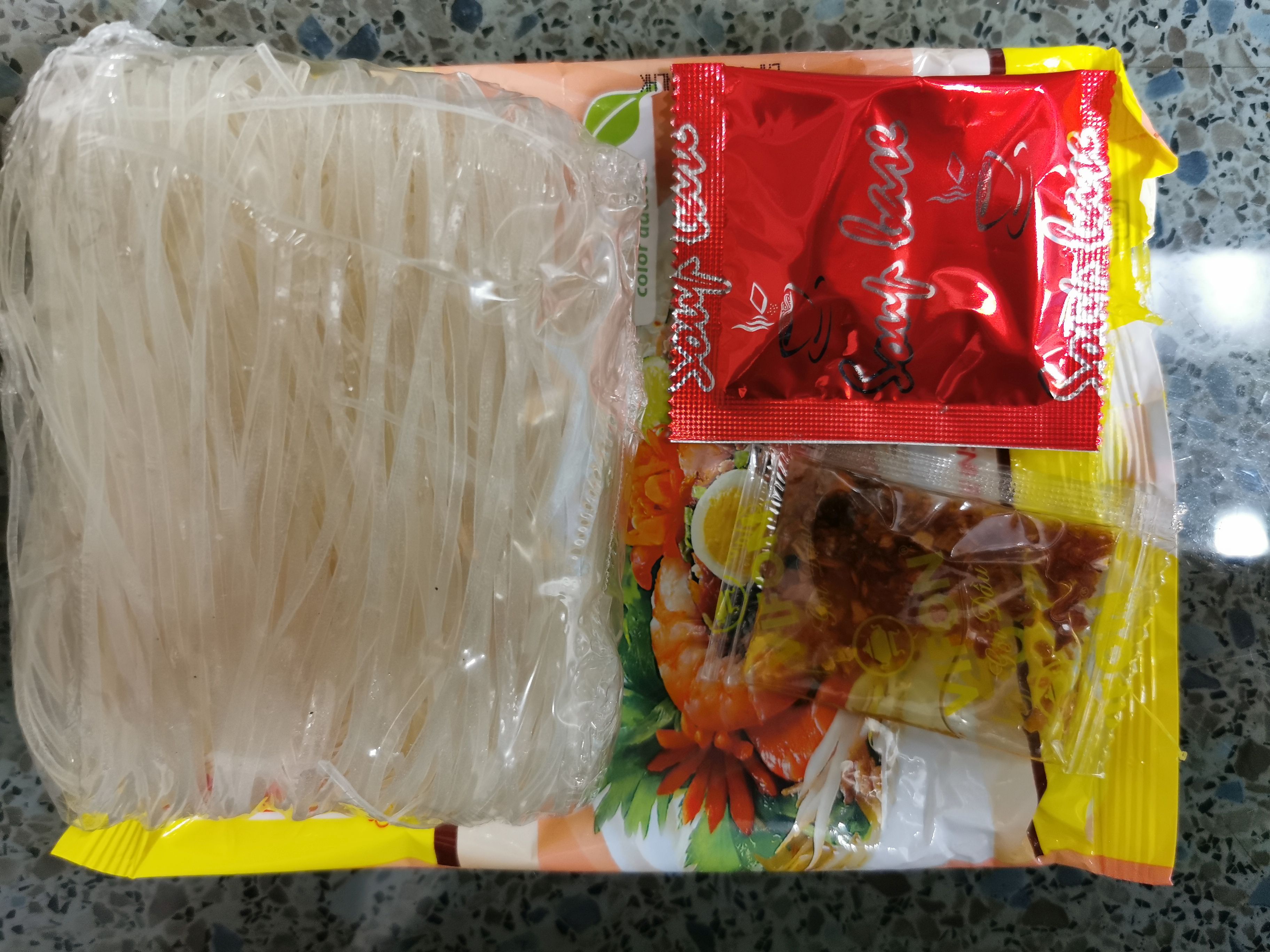 #2047: Vifon "Phnom Penh Oriental Style Instant Rice Noodles"