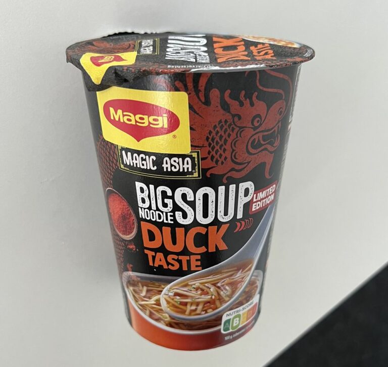 Maggi Big Noodle Soup Duck Taste